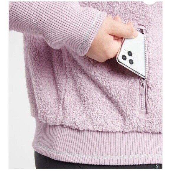 Athleta Lavender Women’s Tugga Sherpa Fleece Cropped Zip Jacket Size 2X Pockets - Picture 3 of 11